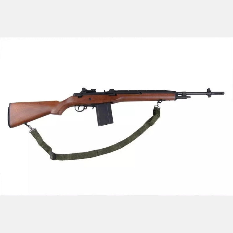CM032 airsoft rifle - wooden style