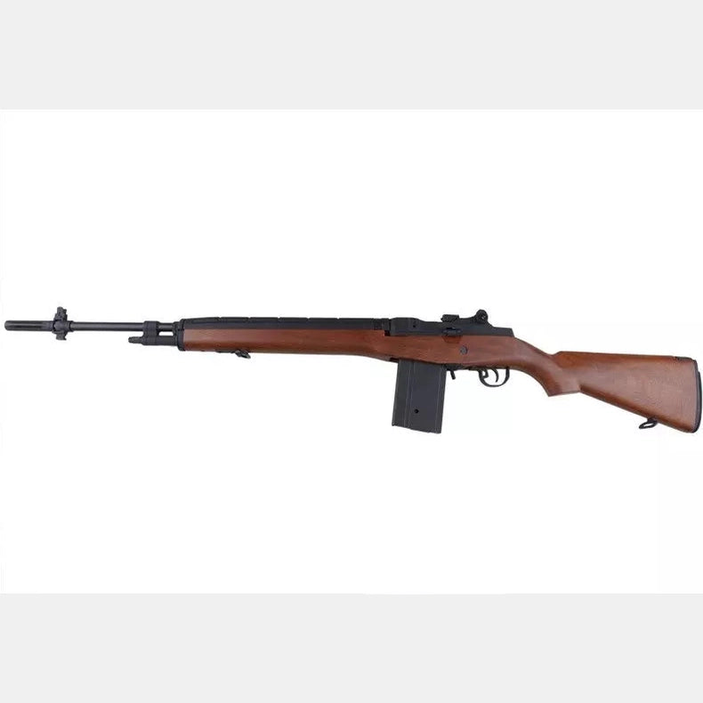 CM032 airsoft rifle - wooden style