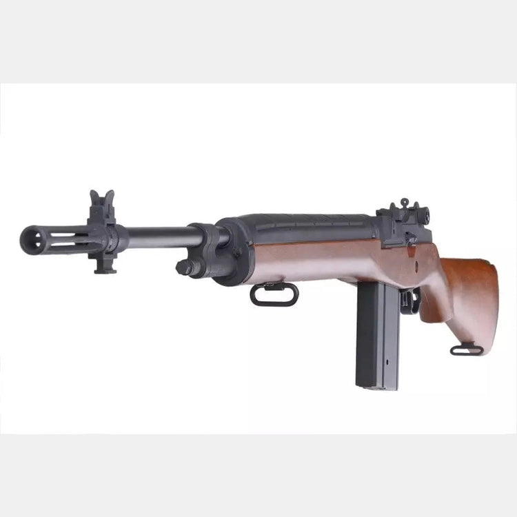 CM032 airsoft rifle - wooden style