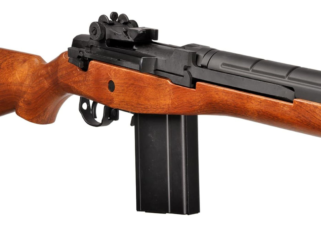 CM032 M14