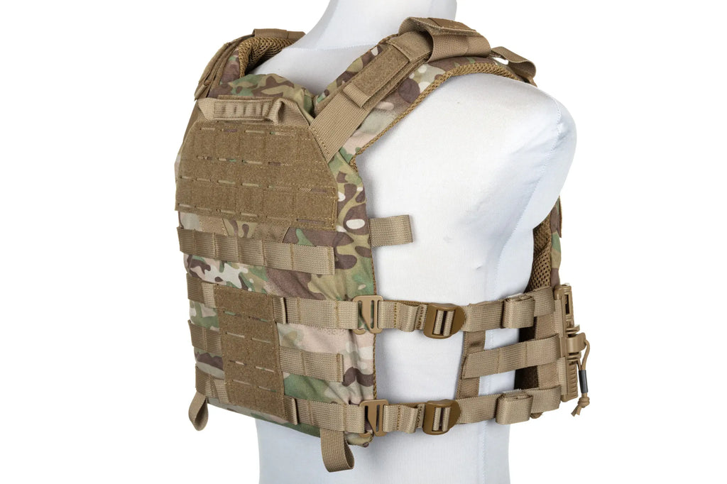 Specna Arms Tactical QR IV Plate Carrier Vest Multicam