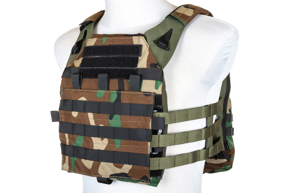 Specna Arms Tactical Plate Carrier type waistcoat with assault panel Woodland